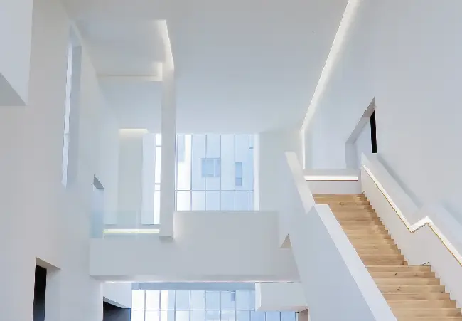 Aplicación de productos químicos en la construcción