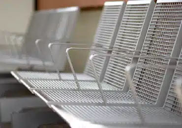 Recubrimiento para muebles metálicos